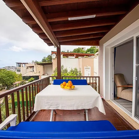شقة Gorgeous Villa With Balcony, Sea And Nature View, Shared Pool And Backyard In Bodrum