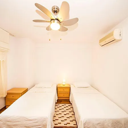 Apartment Gorgeous Villa With Balcony, Sea And Nature View, Shared Pool And Backyard In Bodrum *
